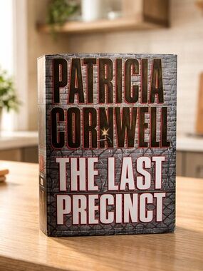 Patricia Cornwell The Last Precinct Hardcover- Book 11 of 29